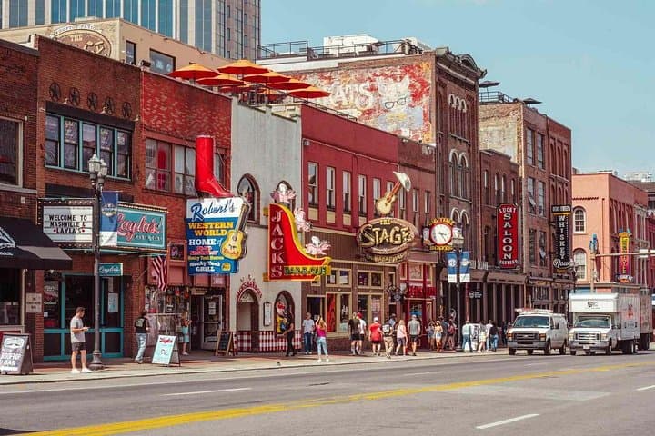 Private Nashville Airport (BNA) Transfer — Fast, Stress-Free Ride to Downtown photo 3