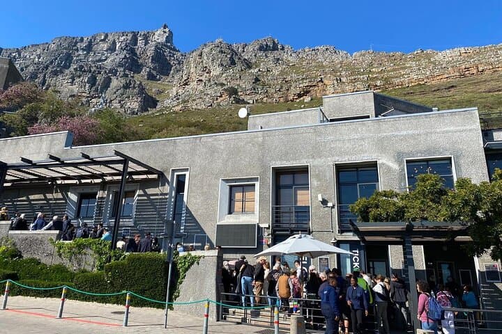 Half-Day Private Tour: Table Mountain Summit & V&A Waterfront from Cape Town photo 6