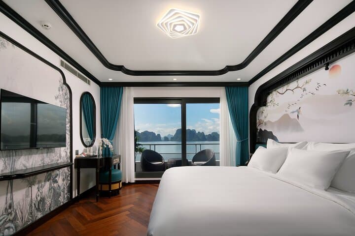 Catherine Cruise: Luxury 2-Day Halong Bay Overnight from Hanoi photo 2