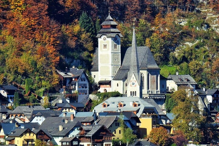 Full-Day Hallstatt & Austrian Lakes Tour from Salzburg — Lakes, Mountains & History photo 6