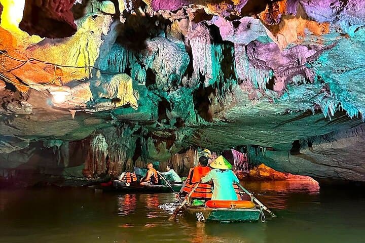 Day Trip from Hanoi: Explore Trang An, Bich Dong & Mua Cave Views