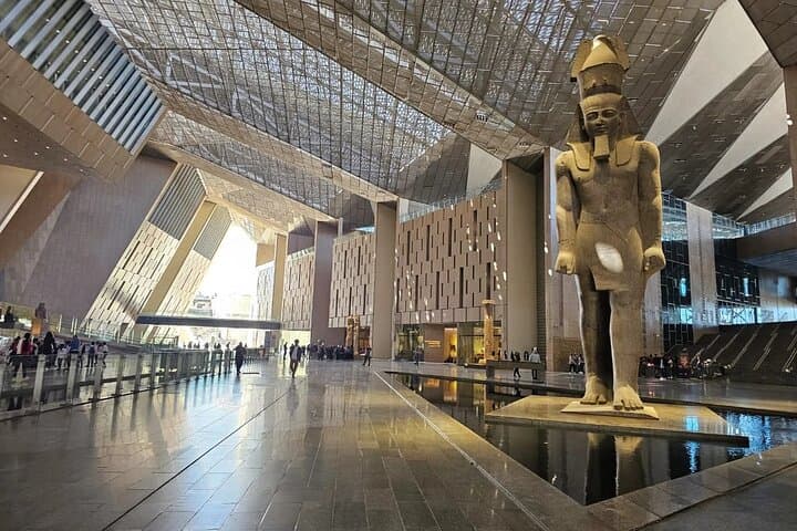 Giza Pyramids and Egyptian Museum Private Day Tour — Cairo Full-Day Guide