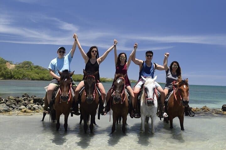 Roatán ATV and Horseback Adventure with Brandy's Key Beach Escape photo 2