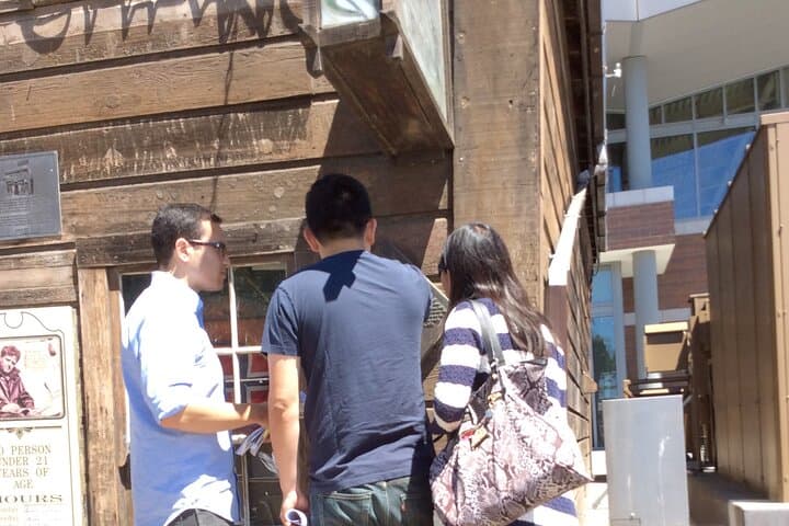 Self-Guided San Francisco Financial District Scavenger Hunt — AR Walking Game