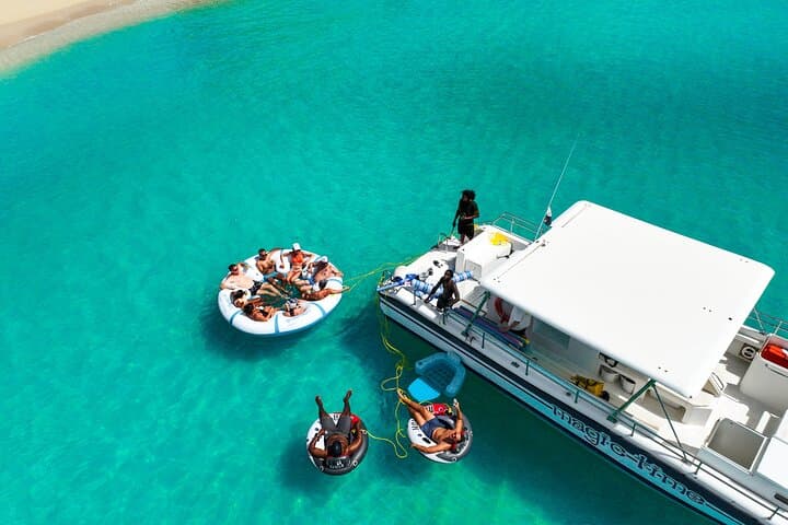 Discover Sint Maarten's Turquoise Waters on the Best Boat Trip photo 3