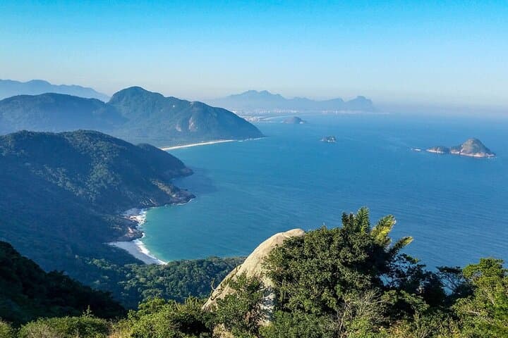 Pedra do Telégrafo Hike: Rio's Iconic Cliff-Edge Photo and Atlantic Views photo 6
