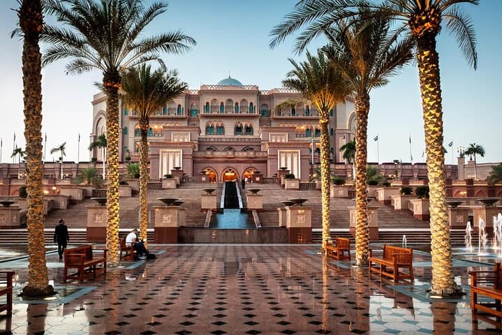 Private Abu Dhabi City Tour: Sheikh Zayed Mosque, Louvre & Corniche Highlights photo 3