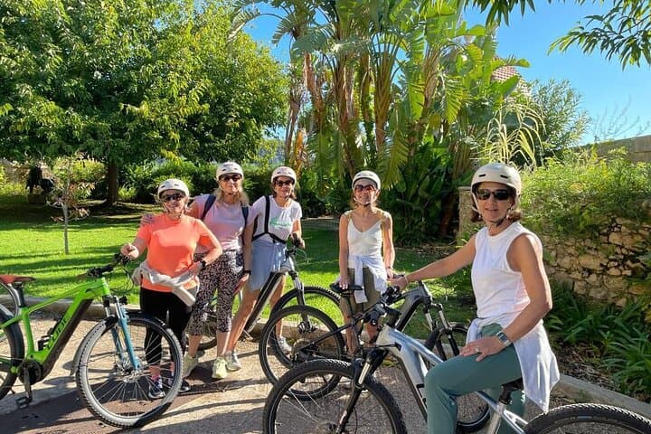 E‑Bike and Paddleboard: Scenic Ride from Nice to Saint‑Jean‑Cap‑Ferrat photo 6