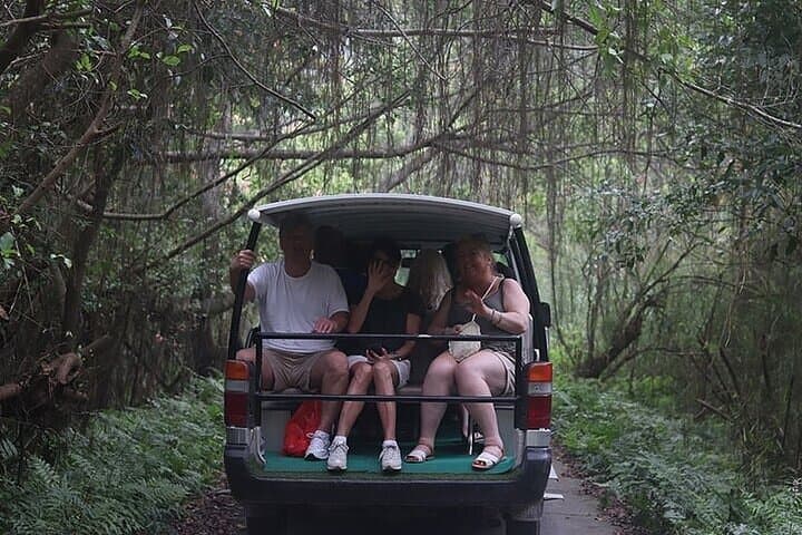 Luxury Lan Ha Bay Day Cruise from Hanoi to Cat Ba photo 2
