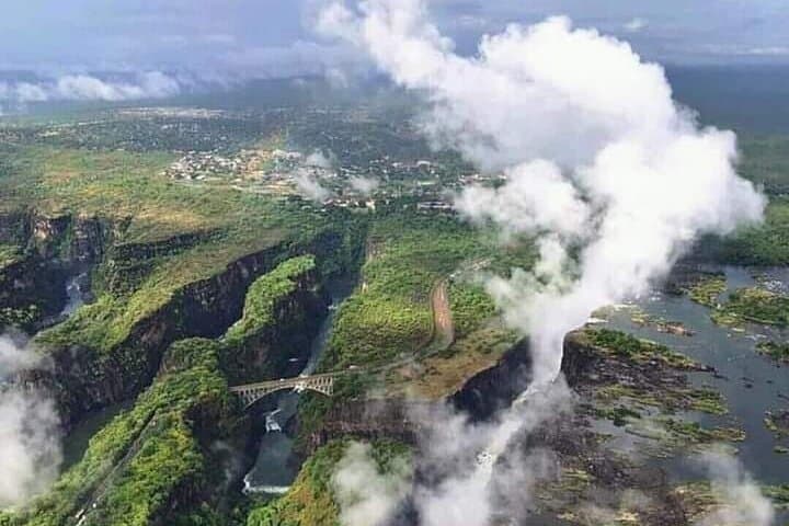 Guided Tour of Victoria Falls: 3-Hour Zambia & Zimbabwe Experience photo 5