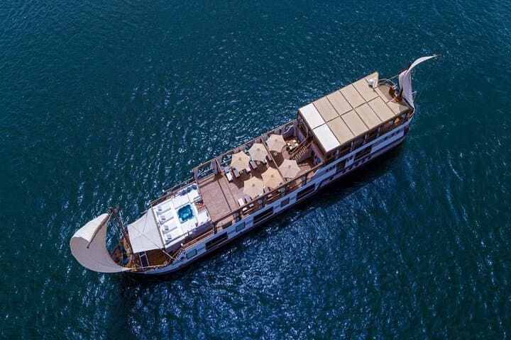 Dahabiya Cruise Aswan to Luxor — 4-Day Traditional Nile Sail from Aswan photo 4