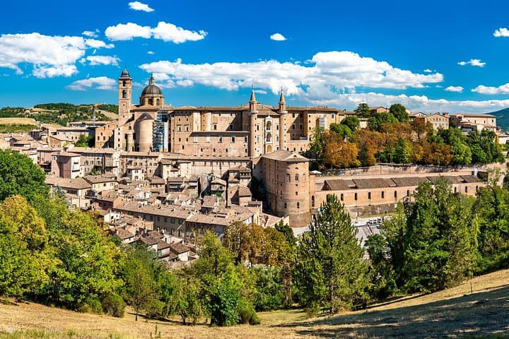Family-Friendly Urbino Private Walking Tour — Kids, Art & Stories in 2.5 Hours photo 1