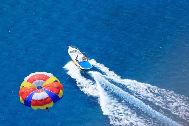 Hurghada Orange Island: Snorkel, Dive & Parasail Day Trip