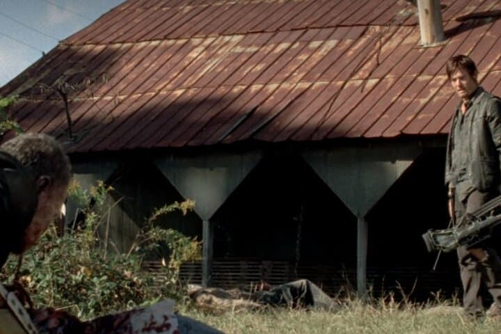 Walking Dead Filming Location Tour at Esco Feed Mill — Senoia Backlot Experience photo 4