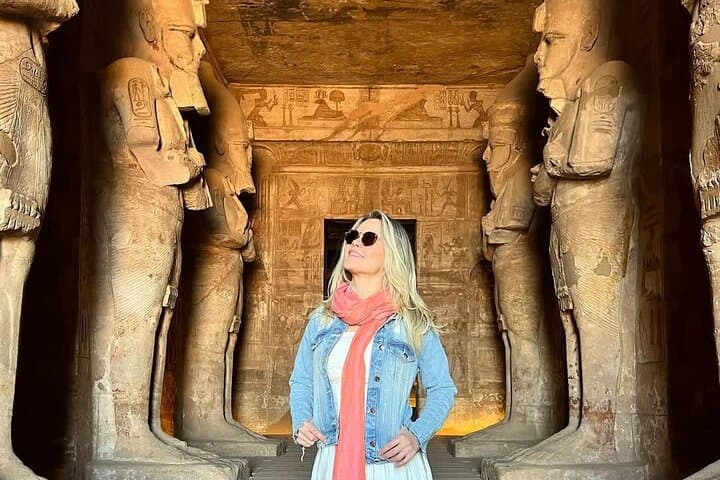 4-Day Nile Cruise Aswan to Luxor with Abu Simbel & Hot Air Balloon photo 1