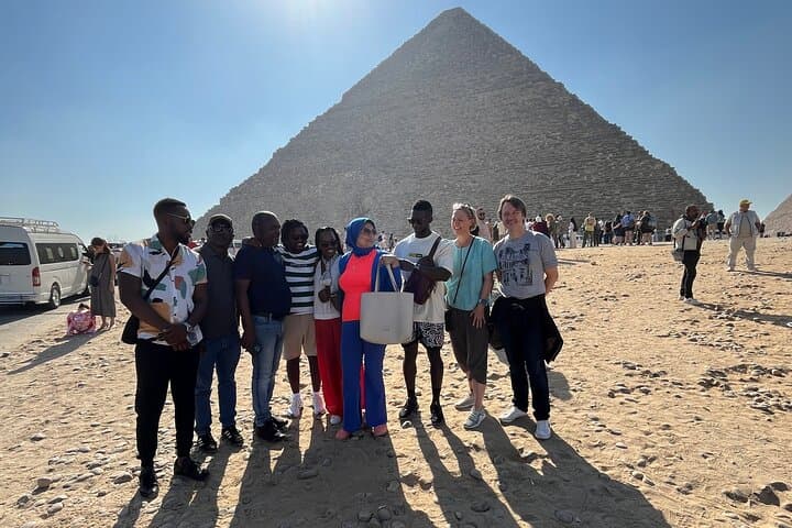 Full-Day Private Tour: Giza Pyramids, Old Cairo & Khan el-Khalili Bazaar photo 2