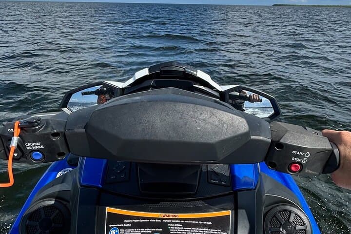 Grand Cayman Jet Ski Rental: Premium Half-Day Wave Runner Adventure photo 5