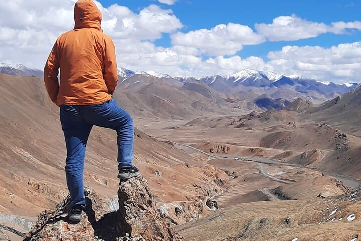 Pamir Highway Overland: Dushanbe to Osh High-Altitude Road Trip