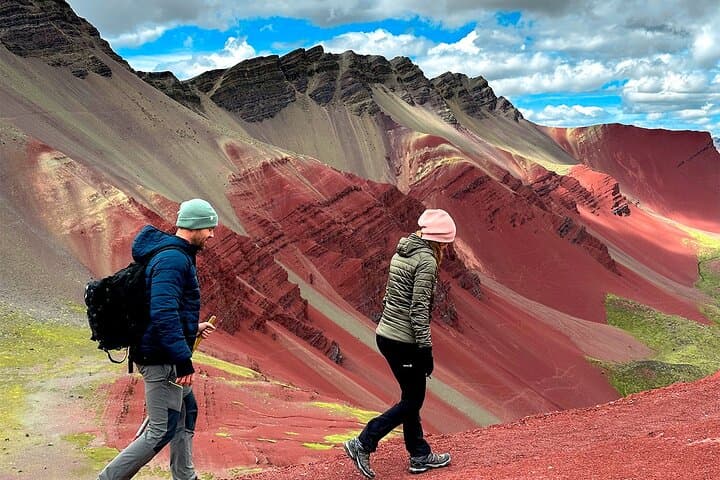 Private Rainbow Mountain and Red Valley Day Hike from Cusco photo 5