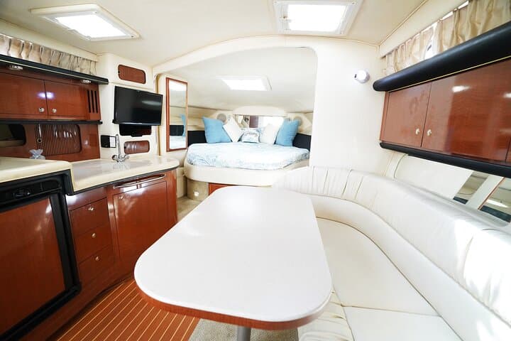 Miami Sunset Yacht Cruise: 2-Hour Private Champagne Tour photo 6