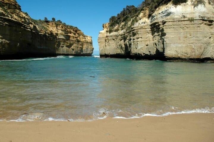 From Kangaroos to Sea Stacks: 5-Day Melbourne, Grampians & Great Ocean Road Scenic Tour photo 2