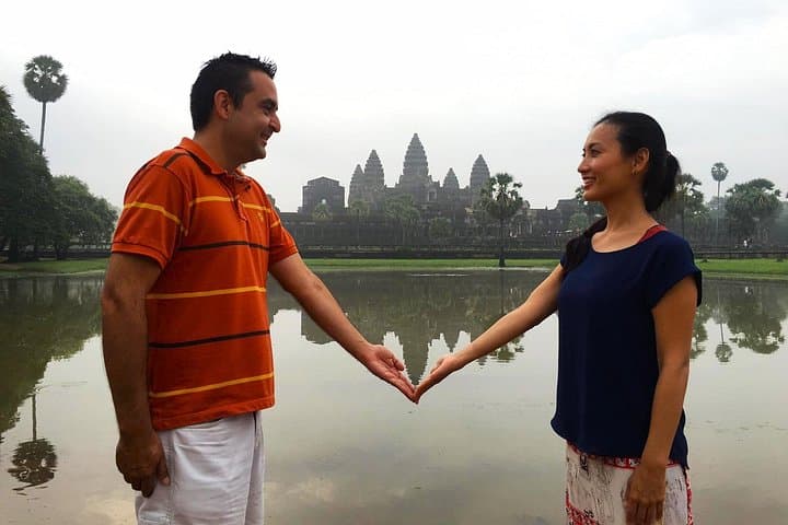 Private 3-Day Angkor Sunrise, Sunset & Tonle Sap Floating Village Tour photo 1