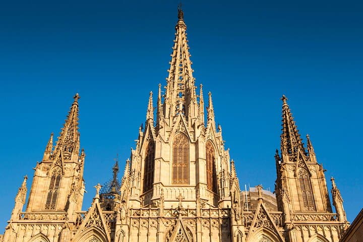 Self-Guided Audio Tour of Barcelona's Gothic Quarter — History, Markets & Hidden Squares photo 4