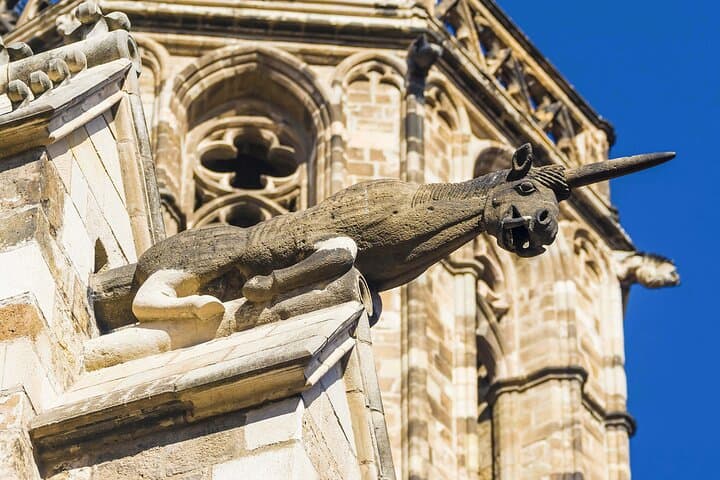 Self-Guided Audio Tour of Barcelona's Gothic Quarter — History, Markets & Hidden Squares photo 5