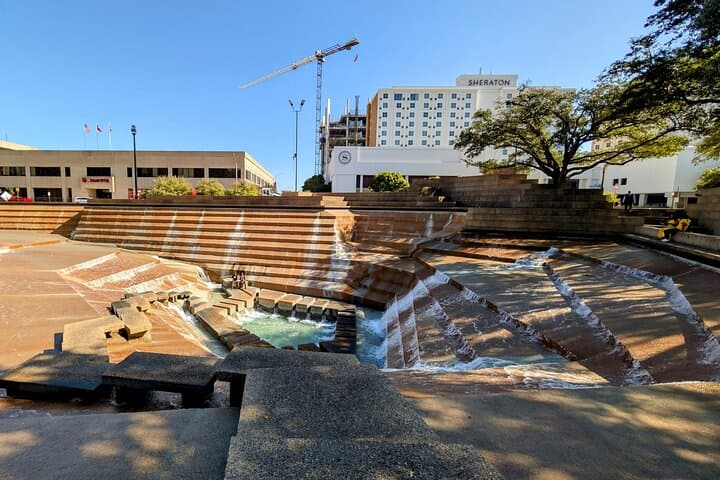 Fort Worth Scavenger Hunt Walking Tour: Self-Guided Downtown Game photo 4