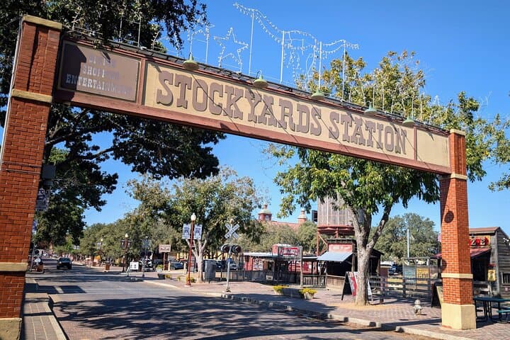 Fort Worth Stockyards Scavenger Hunt Walking Tour photo 4