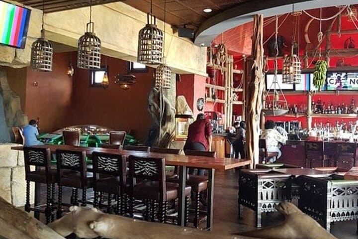 Montego Bay Nightlife: Bar-Hopping Tour with Live Reggae and Local Flavors photo 4