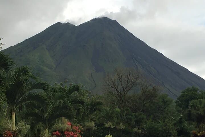 Arenal Volcano & Hot Springs Day Tour from San José photo 4
