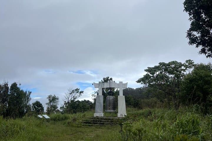 Bach Ma One-Day Trek: Hai Vong Dai, Five Lakes & Do Quyen Waterfall from Da Nang, Hoi An or Hue photo 6
