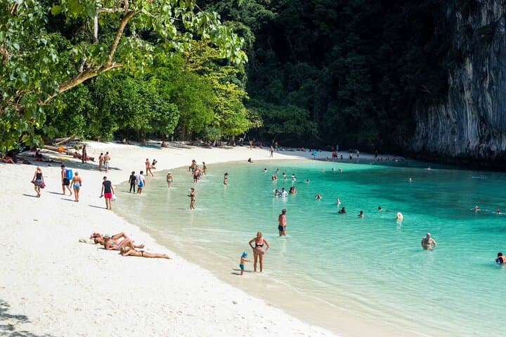 Hong Island Speedboat Day Trip from Krabi — Lagoon, Snorkel & Beach photo 4