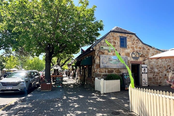 Adelaide Hills & Hahndorf Day Tour: Wineries, Cheese & Chocolate from Adelaide