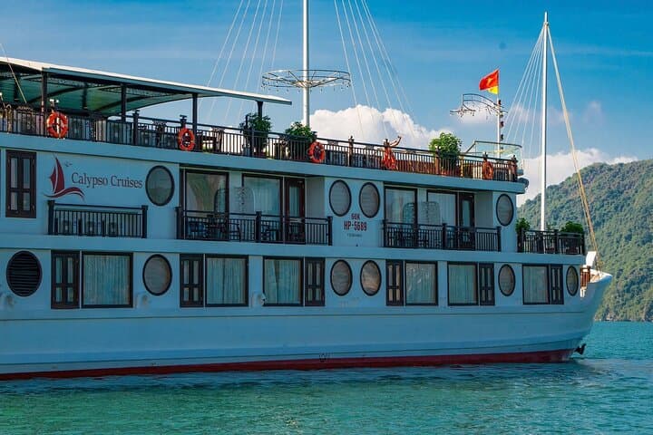Halong and Lan Ha Bay 2-Day Calypso Cruise — Kayak Caves & Cat Ba Excursion photo 1