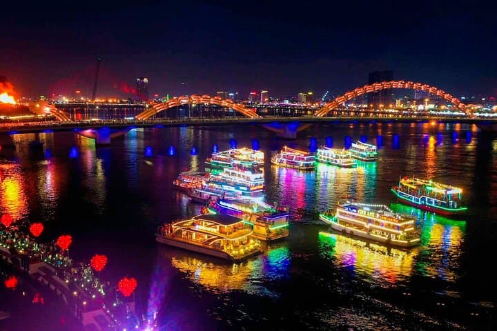 Da Nang Night Tour: Dragon Bridge, Helio Night Market & Han River Cruise photo 2