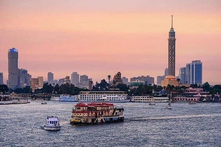 Giza Pyramids Tour with Lunch and Felucca Ride on the Nile — Half-Day Guided Excursion photo 2
