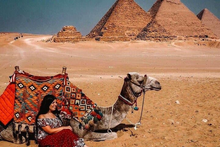 Camel Ride at Giza and the Egyptian Museum: Private Day Tour photo 1