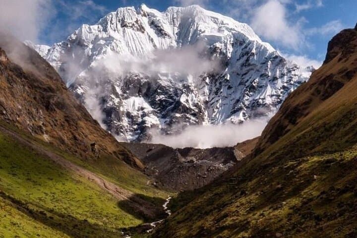 Salkantay Trek to Machu Picchu — High Passes, Humantay Lagoon & Cloudforest photo 2
