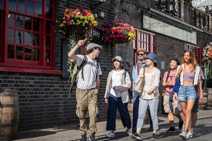 Private Walking Tour: 30+ London Landmarks and The Shard Viewing Gallery photo 3