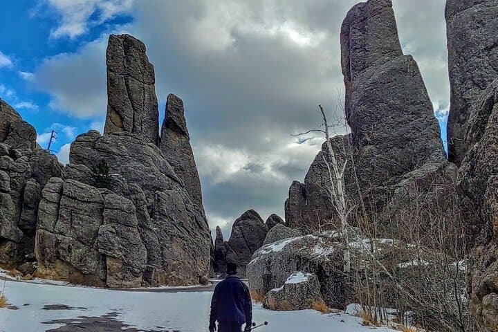 Winter Grand Circuit: Yellowstone, Grand Teton and Mount Rushmore in 7 Days photo 3