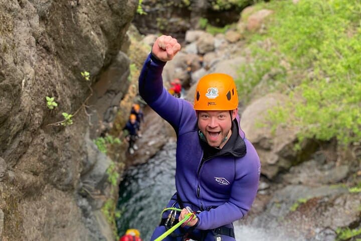 Intermediate Canyoning in Curral das Freiras — Madeira's Level 2 Gorge Adventure