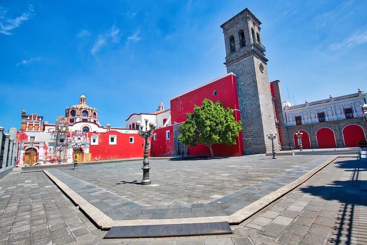 Full-Day Private Puebla Tour from Mexico City — Cuexcomate, Capilla del Rosario & Local Markets