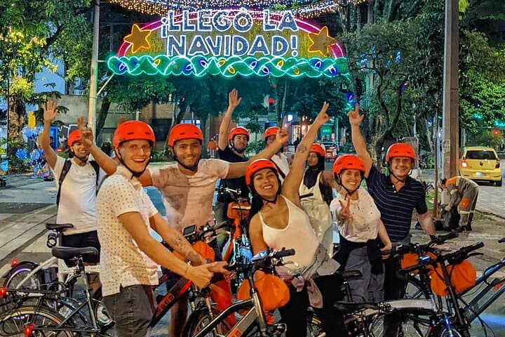 Medellín Christmas Lights E-Bike Tour: Neighborhood Lights, Snack & Donation Ride
