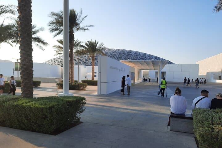 Abu Dhabi Full-Day Private City Tour from Dubai — Sheikh Zayed, Qasr Al Watan & Yas Island photo 3