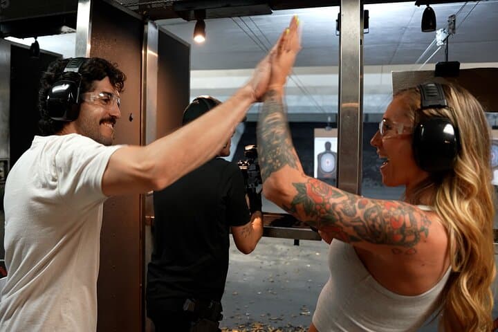 Seal Team 6 Shooting Experience in Las Vegas: 4-Gun Tactical Range Package