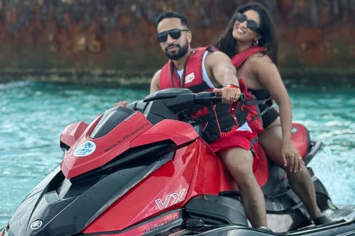 2-Hour Jet Ski Guided Tour in Providenciales — Shipwrecks, Iguana Island & Noah's Ark photo 2