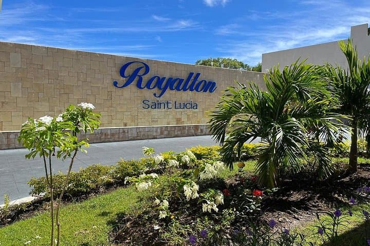 St. Lucia Private Transfer: Hewanorra Airport to Royalton Resort & Spa photo 2