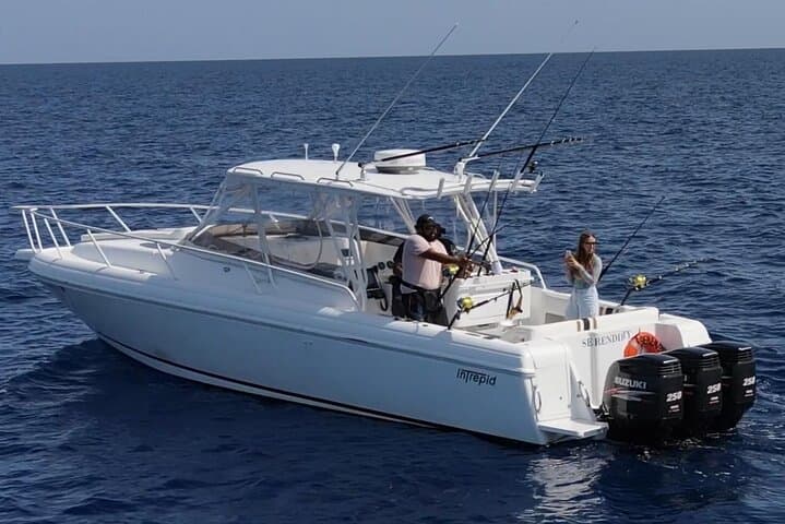 Half-Day Morning Bottom Fishing Aboard Serendipity in Providenciales, Turks and Caicos photo 4